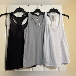 Lorna Jane Tank Top M Bundle